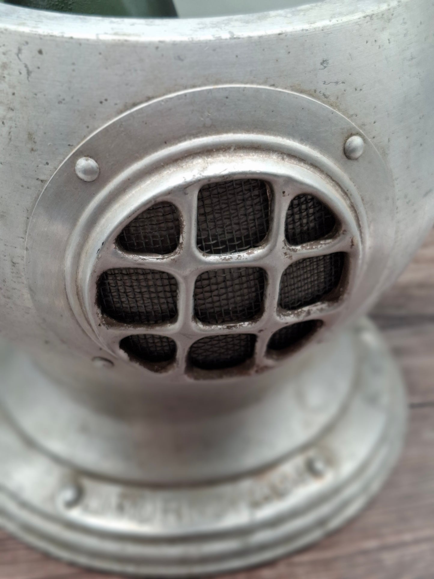 Duikhelm als IJsemmer – Uniek & Functioneel
