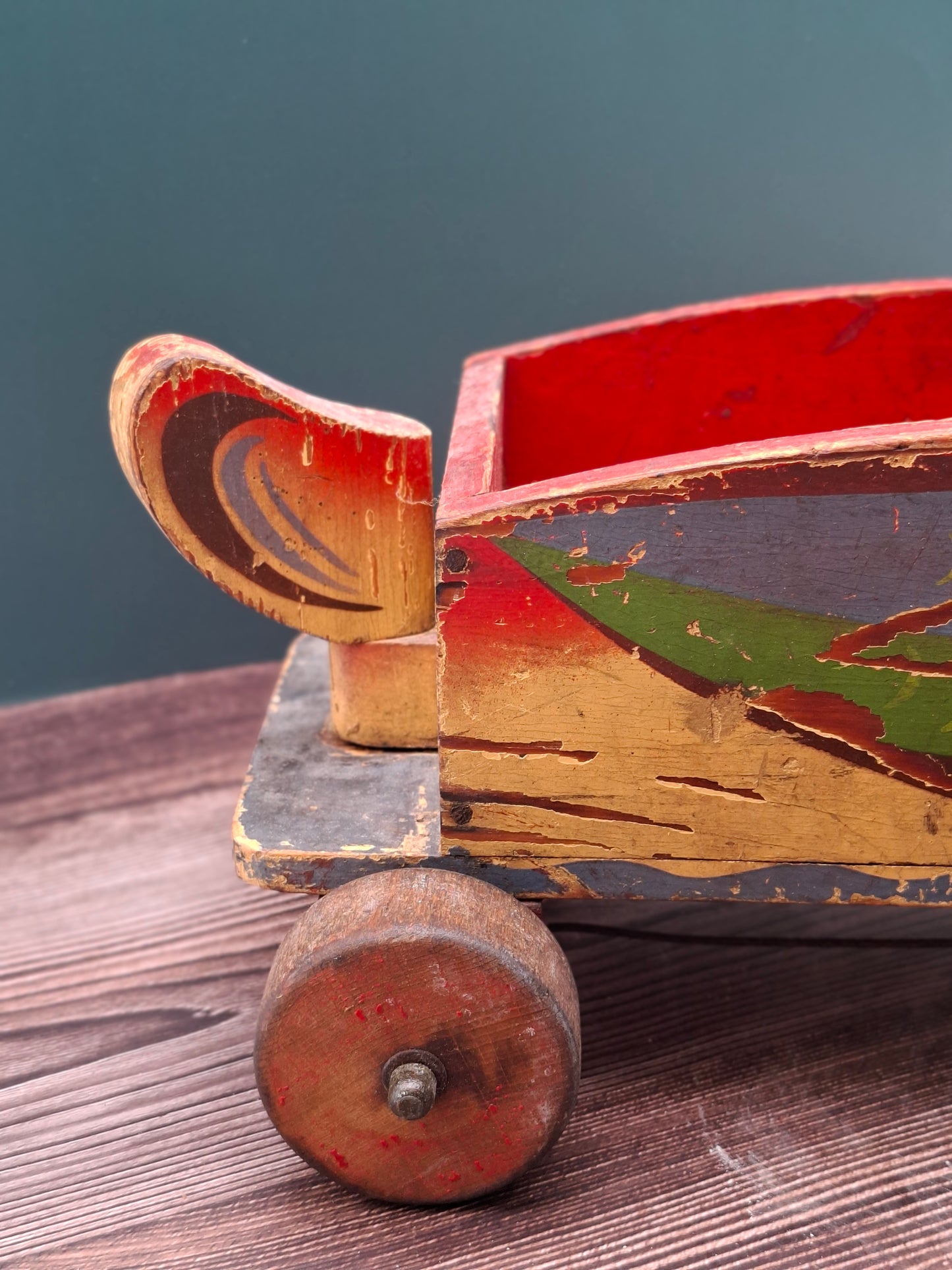 Vintage houten trek-eend – handgemaakt speelgoed uit de jaren ’50