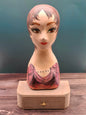 Vintage mannequin / juwelenhouder  met Parijse flair
