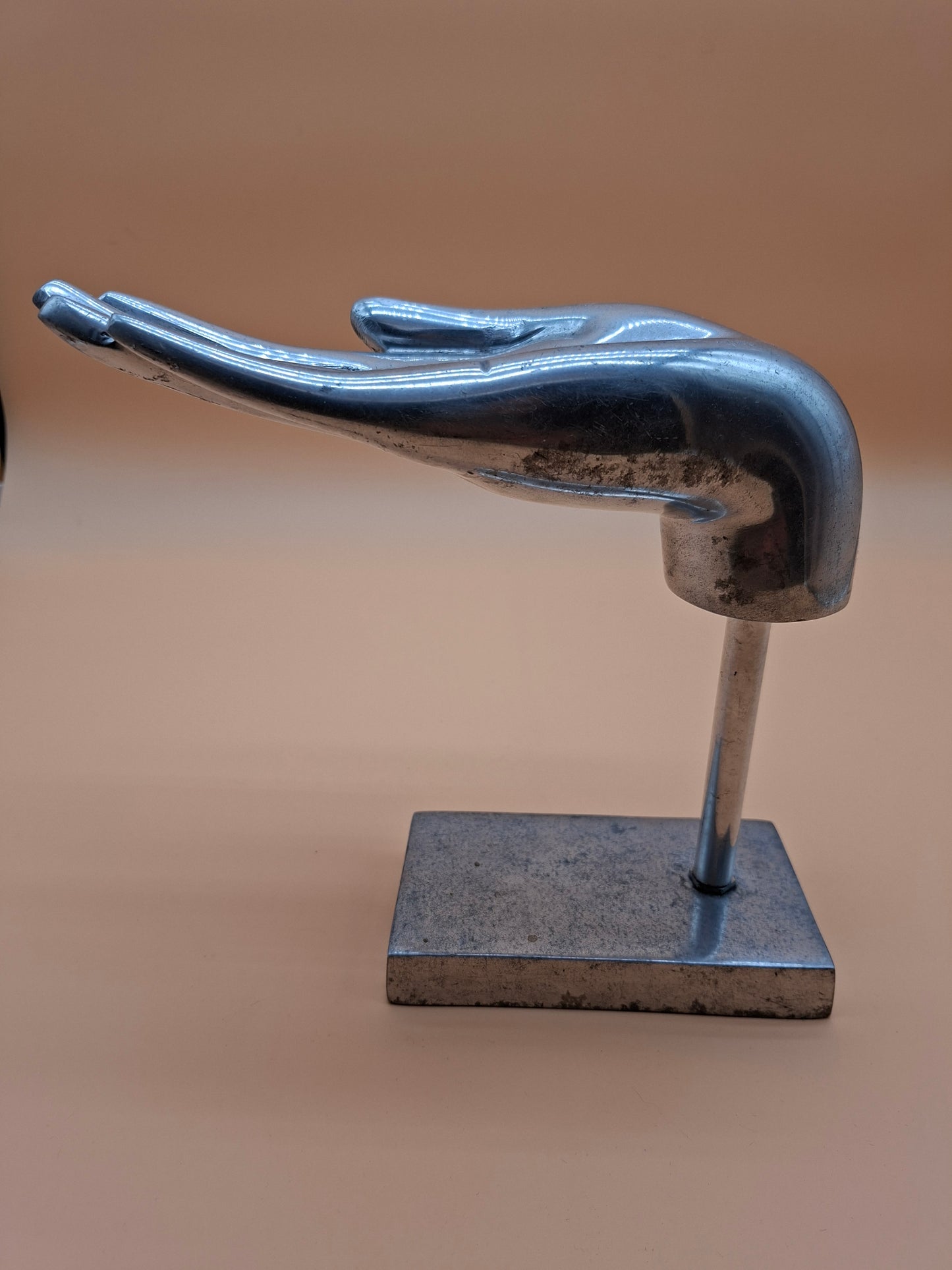Vintage Metalen Hand Sculptuur