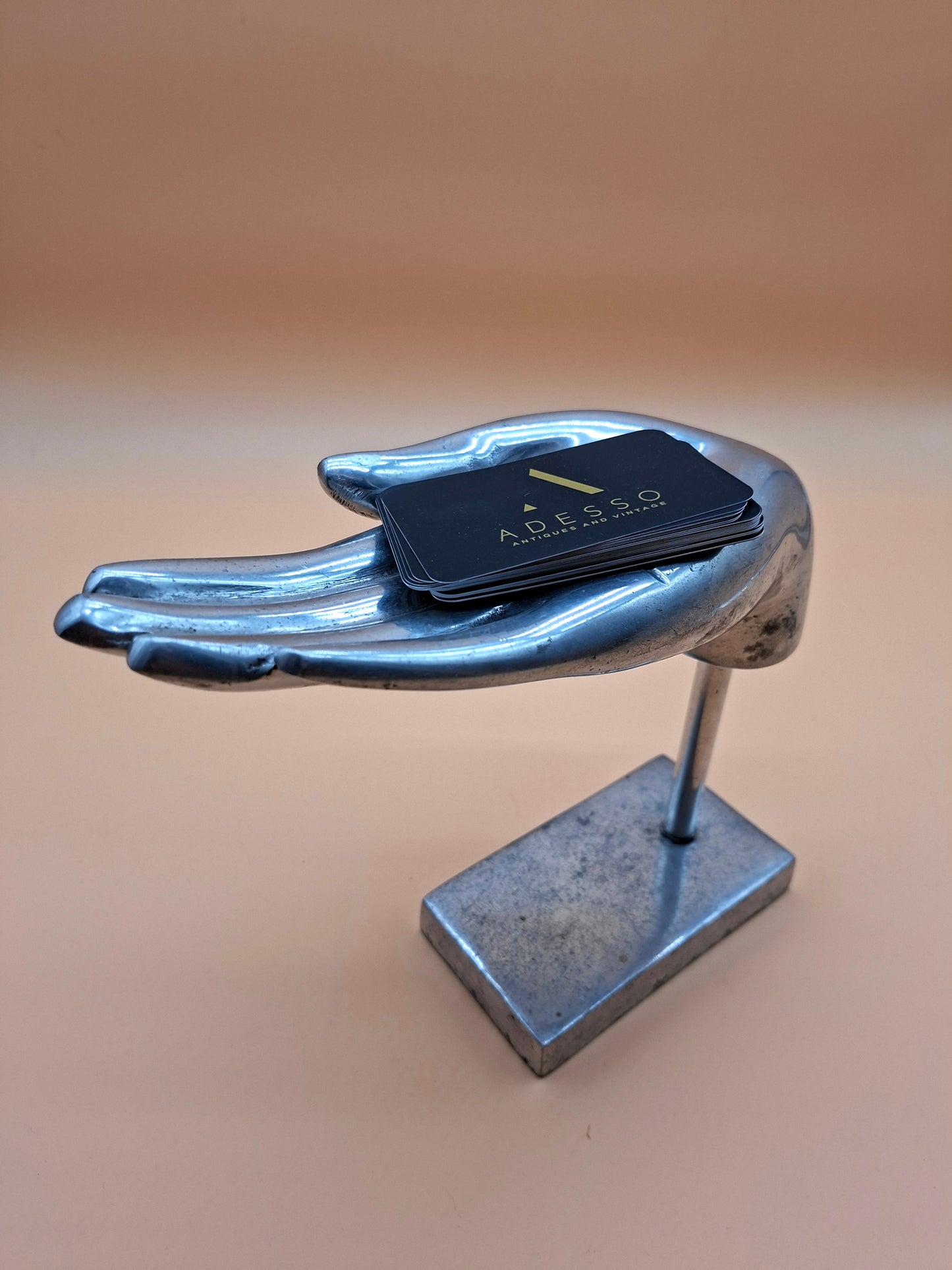 Vintage Metalen Hand Sculptuur