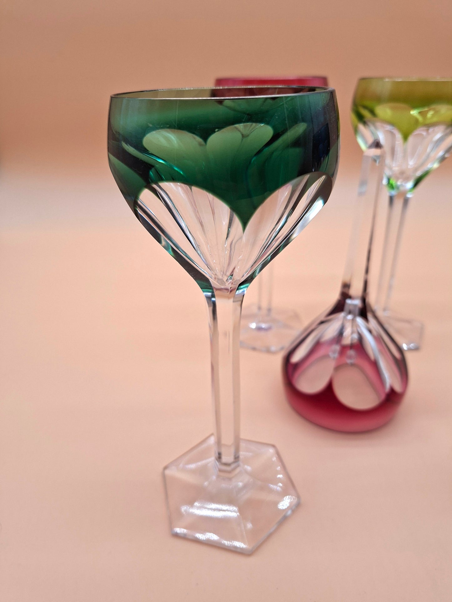 4 Val Saint Lambert 'Tilly' wijnglazen – Dubbelkleurig kristal met zeldzaam belletje